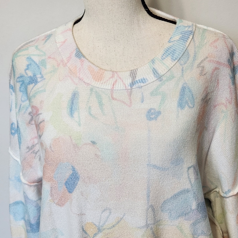 Kinross Sunbleached Floral Sweater Crewneck Raw Seams Pastel Multi Soft Cotton M